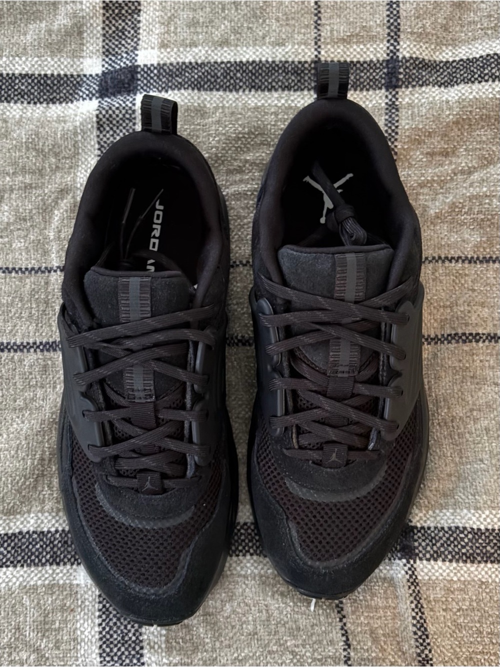 Jordan Trunner O/S GS Youth 6.5 Women’s 8 Black Low-Top Athletic Sneakers Shoes